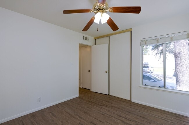Building Photo - Ventura | Todd Ranch Townhome | 3 Bedroom + 2 Bathroom