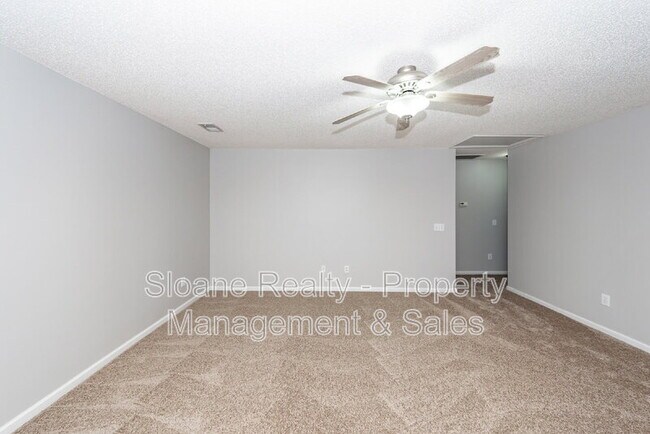 Building Photo - 1118 Deerberry Rd