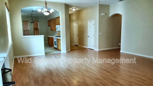Building Photo - 6624 Capwell Way
