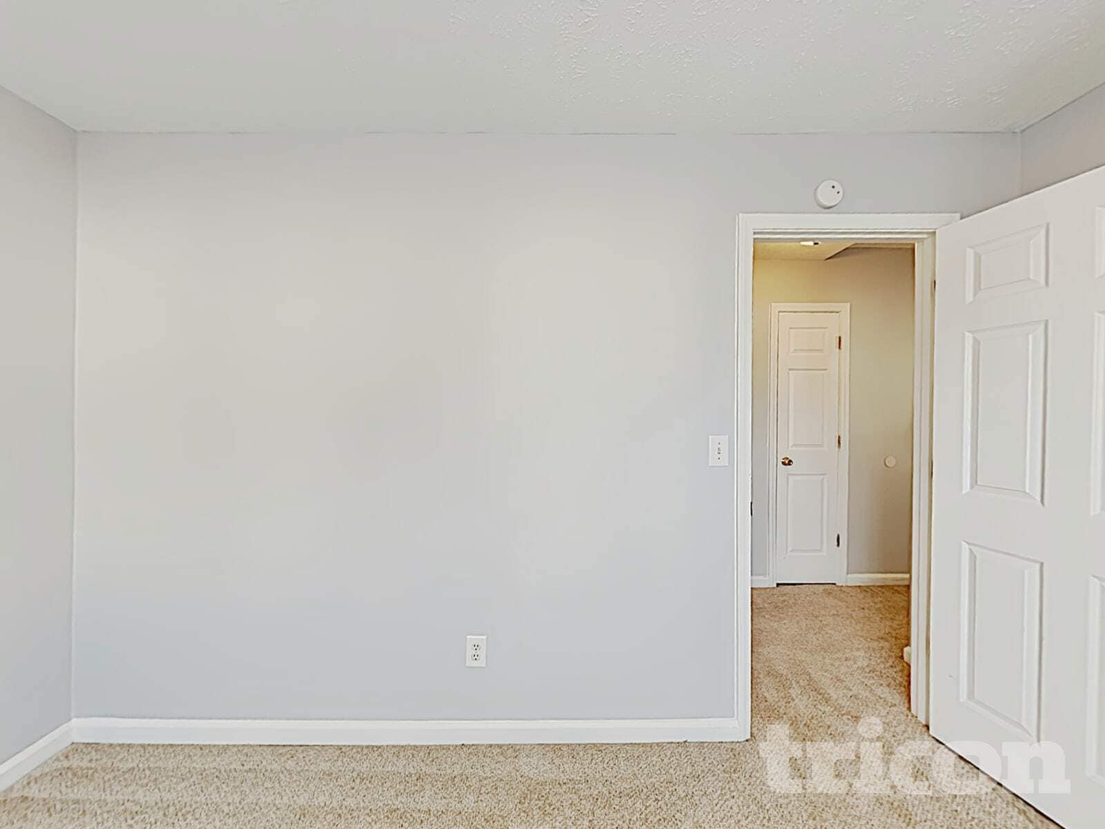 Building Photo - 87 Princeton Dr