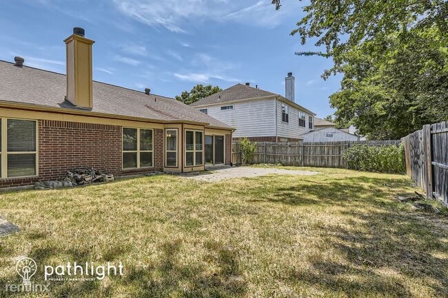 Building Photo - 4 br, 2 bath House - 112 Browning Lane UNIT