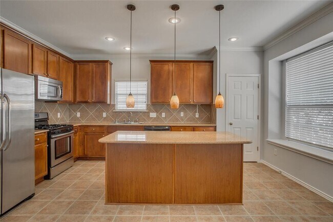 Building Photo - 16612 Brayton Park Dr