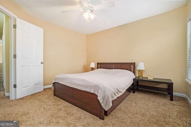 Building Photo - 5650 Carrington Pl