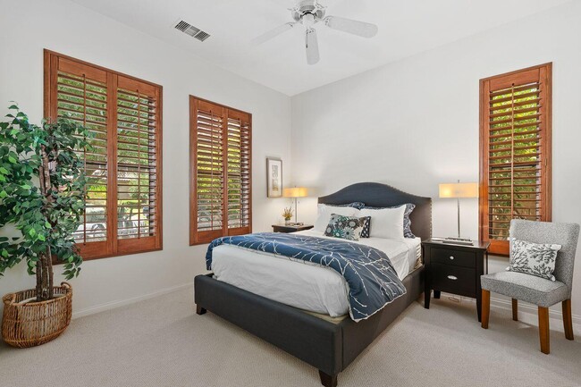 Building Photo - 48476 Bighorn Dr