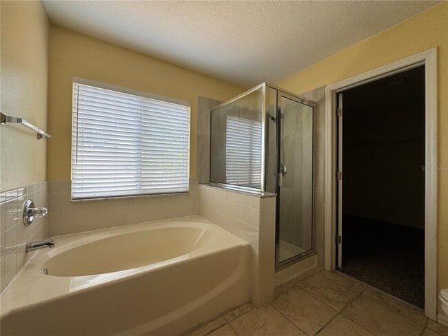 Building Photo - 6767 Waterton Dr