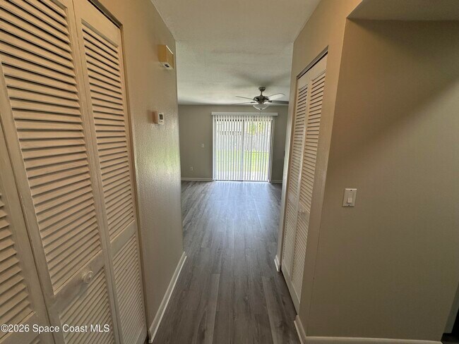 Building Photo - 1424 Croftwood Dr