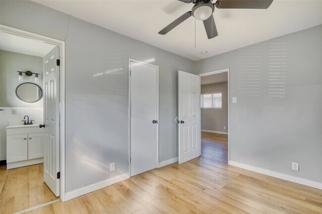 Building Photo - 4160 Folsom Ave