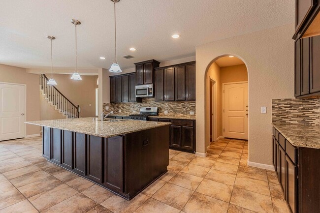 Building Photo - 8730 Poppy Hills