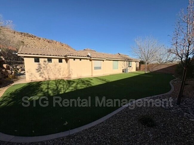 Building Photo - 668 Rio Virgin Dr