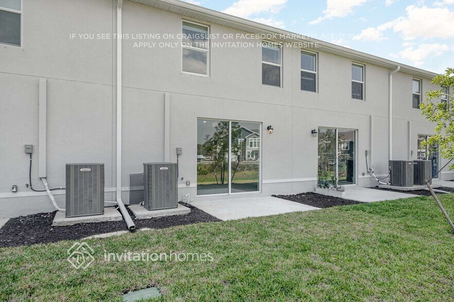 Building Photo - 2524 Riverfield Rd