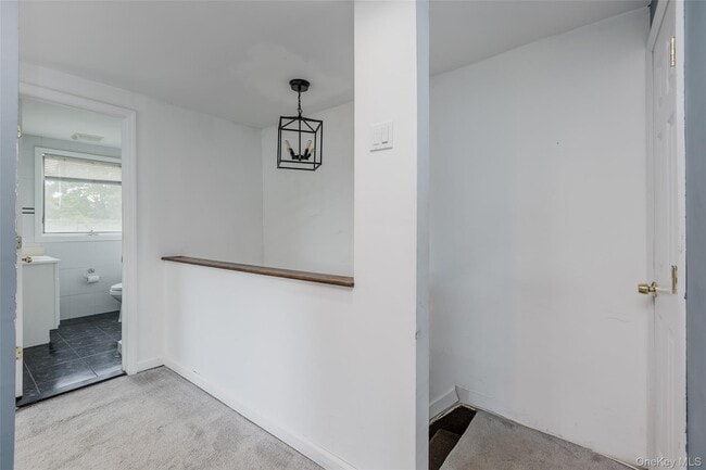 Building Photo - 97 Rosewood Rd