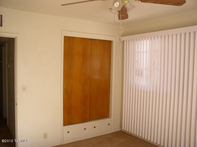 Building Photo - 4135 E Brown Way
