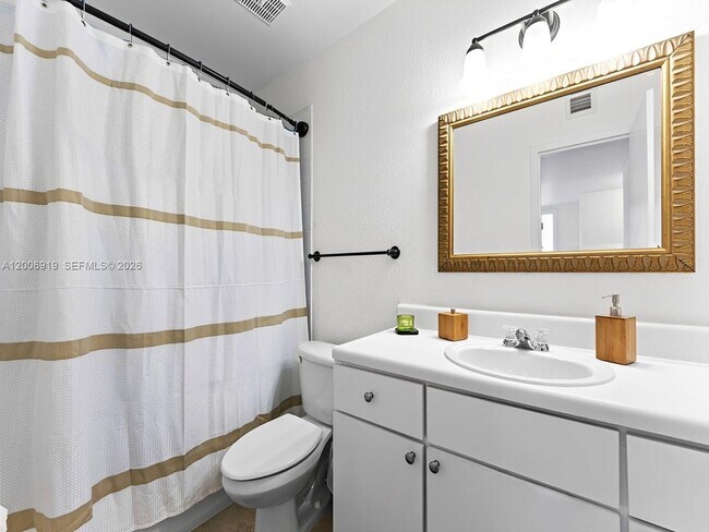 Building Photo - 5020 NW 79th Ave