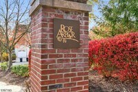 Building Photo - 17 Wildflower Ln