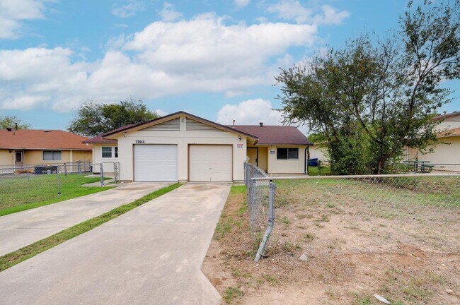 Building Photo - 7205 Timbercreek Dr