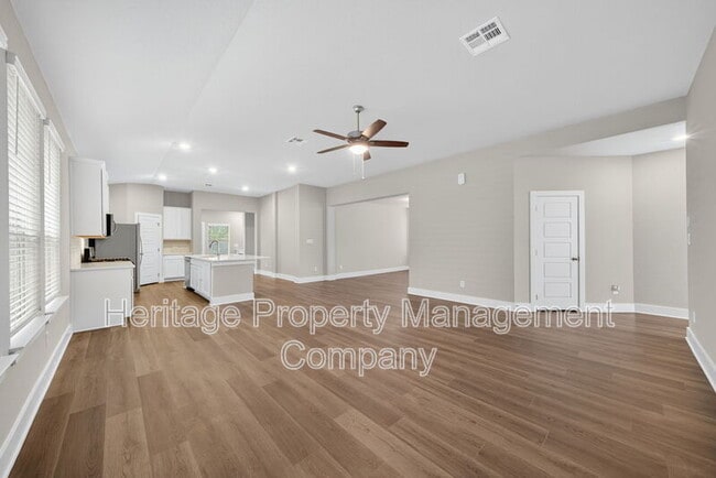 Building Photo - 15535 Comanche Deer