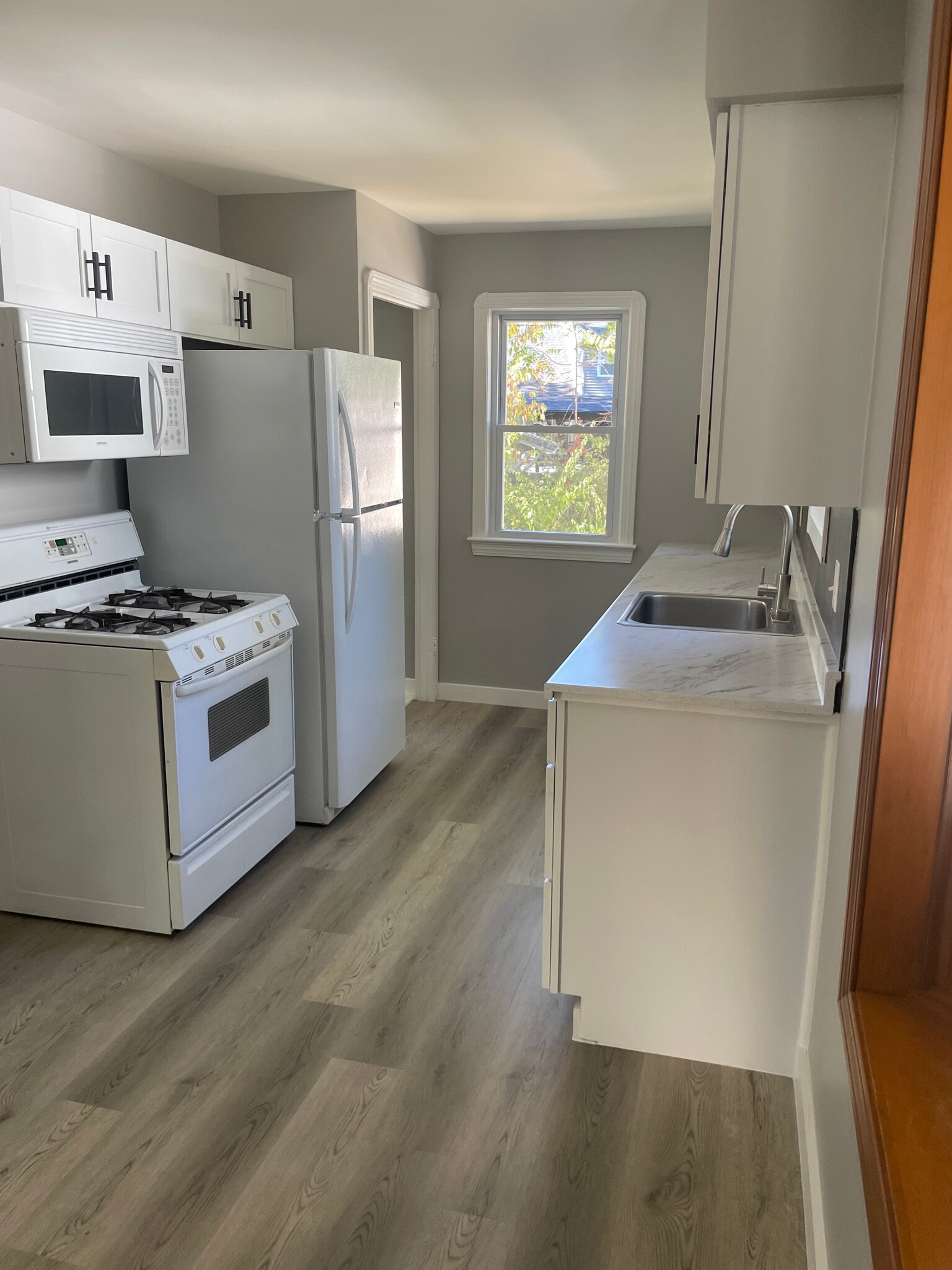 Building Photo - 2850 Northglen Dr