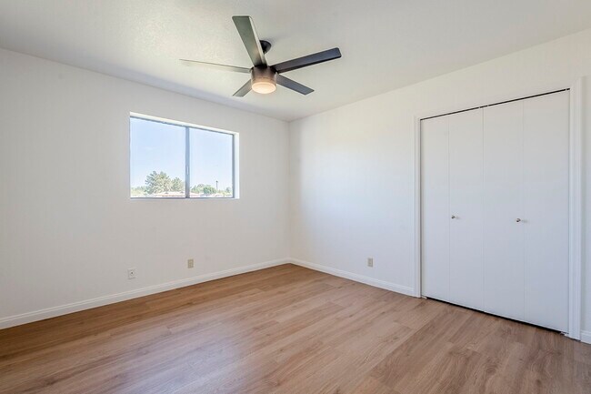 Building Photo - 834 N Constellation Way