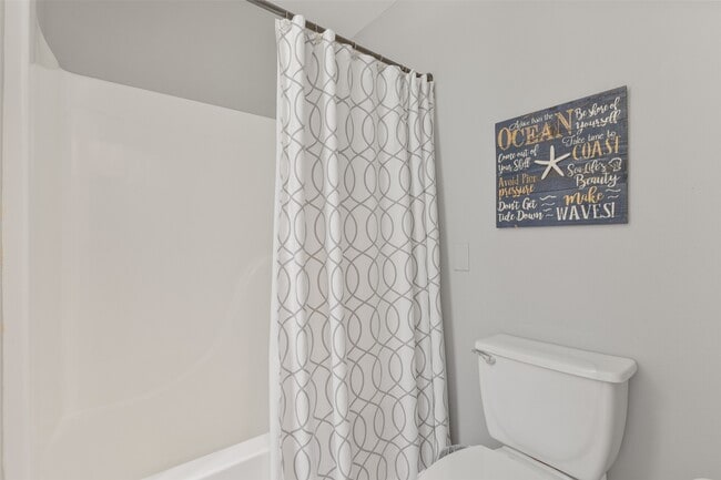 Building Photo - 21531 Zachary Dr