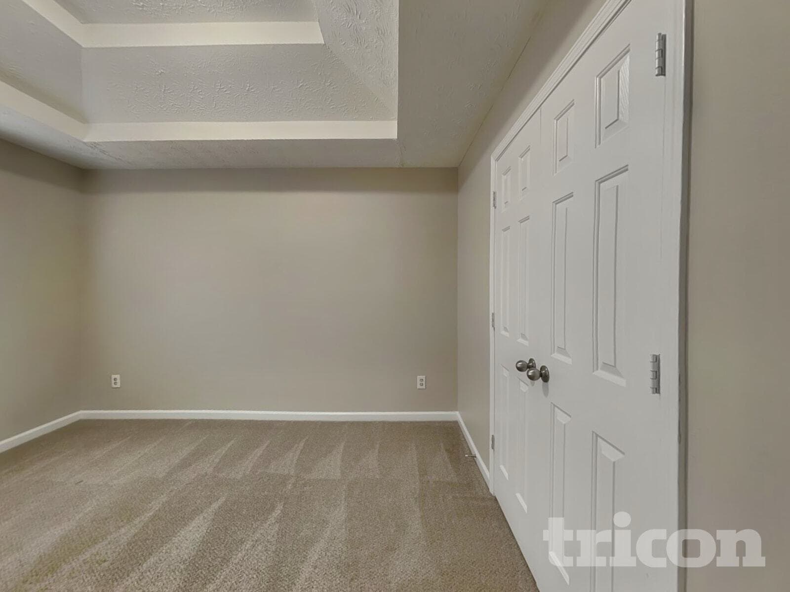 Building Photo - 12573 Lakeside Pkwy