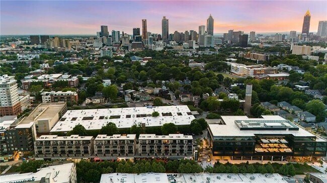 Building Photo - 661 Auburn Ave NE