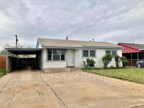 Building Photo - 3210 Itasca St