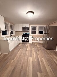 Building Photo - 3 Bed in Millville! Eligible for $500 Secu...