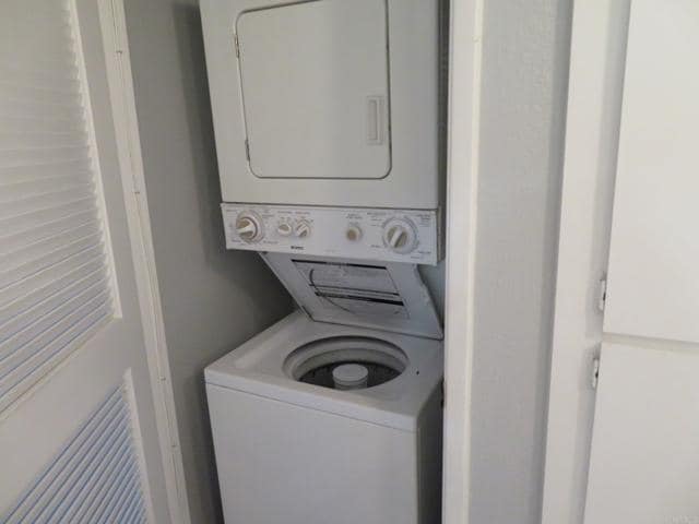 Building Photo - 4221 Bonita Rd