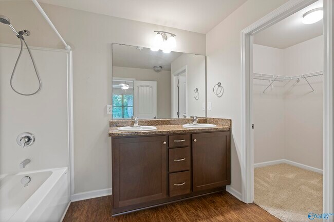 Building Photo - 146 Tybee Dr