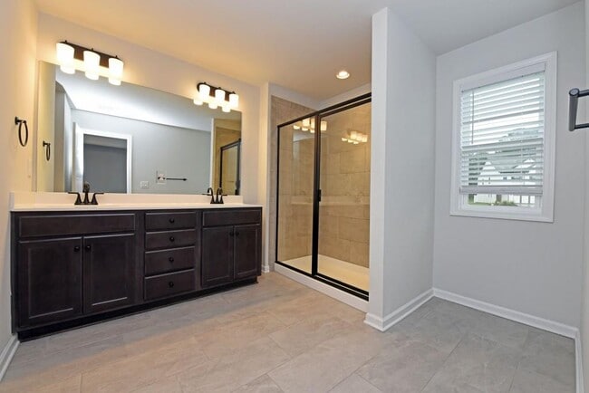 Building Photo - 4619 Cypress Landing Wy