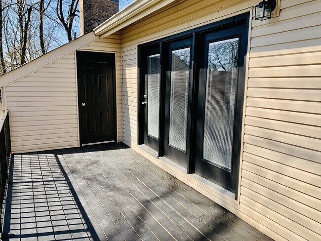 Building Photo - $500 off one month.  Call for details. "Ch...