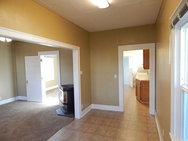 Building Photo - 2Bd/1Ba Single Story Home - Available Soon!