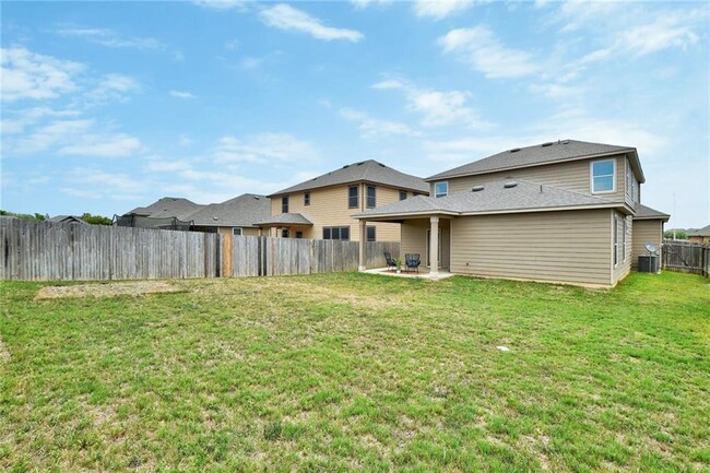 Building Photo - 311 Jarbridge Dr