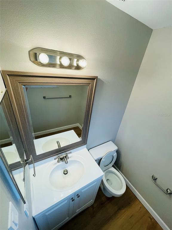 Building Photo - 511 Duchess Ct