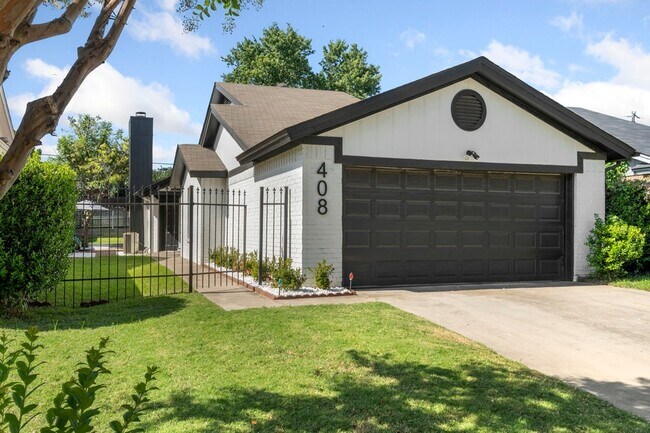 Building Photo - 408 Sycamore Ln