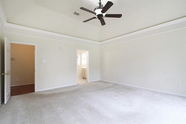 Building Photo - 18811 Cypress Chateau Dr