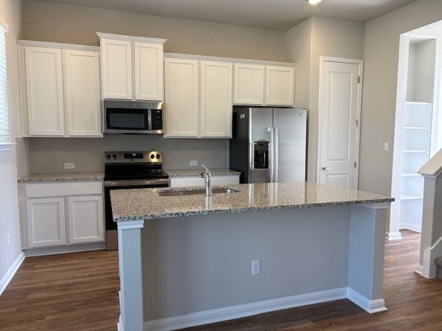 Building Photo - 1020 Vista View Dr