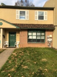 Building Photo - 2203 Pileggi Rd