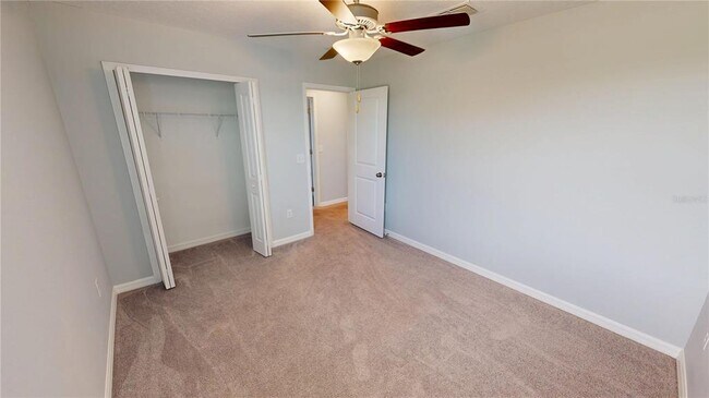 Building Photo - 17034 Yellow Pine St