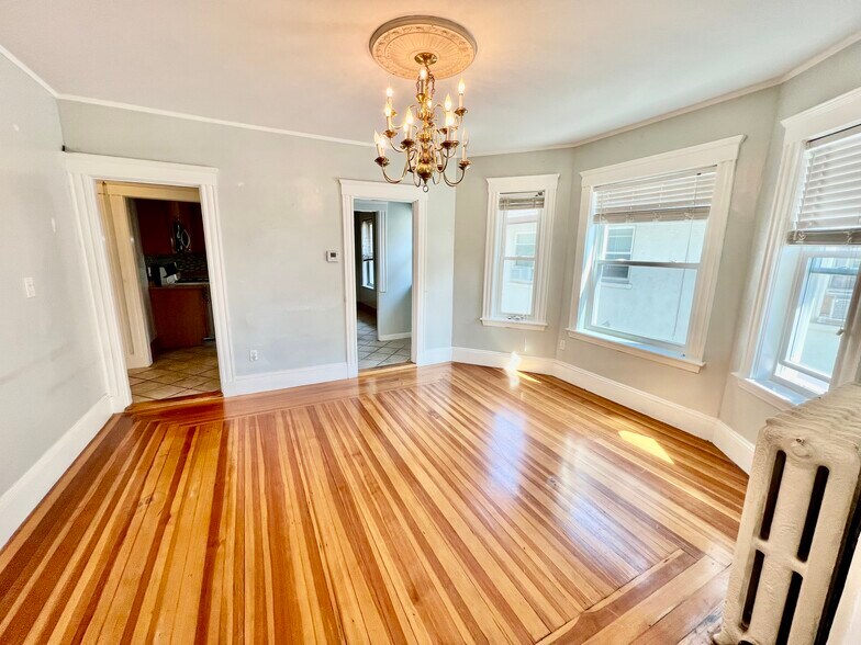 Dining Room - 31 Justin Rd