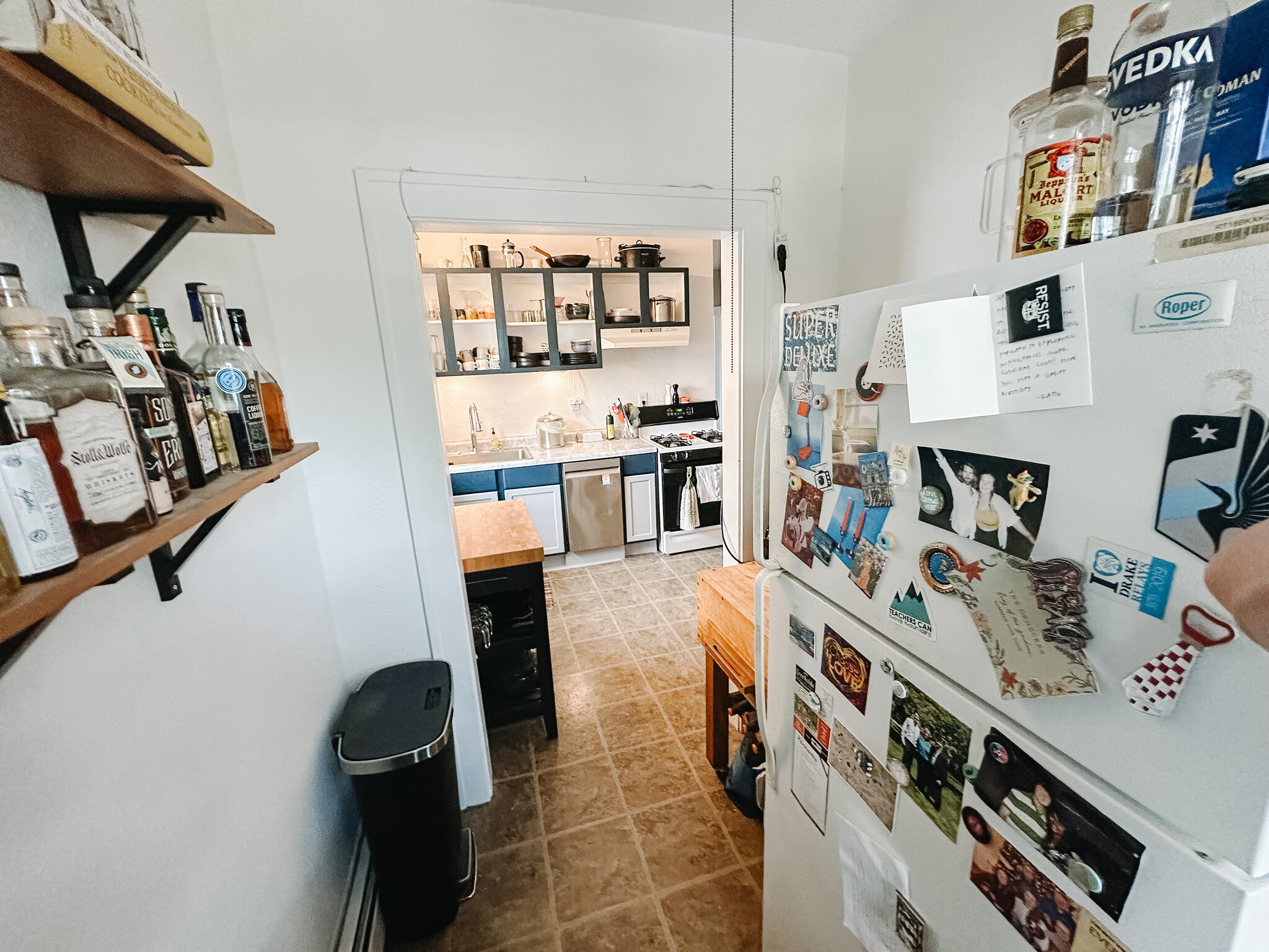 Kitchen Nook - 4133 Portland Ave