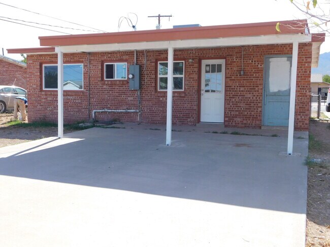 Building Photo - 8308 Capitan Cir
