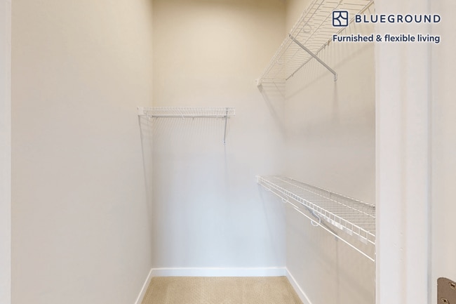 Building Photo - 332 Halstead Ave