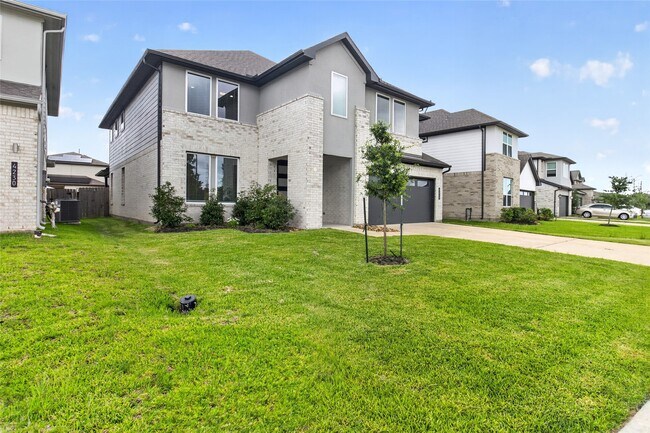 Building Photo - 4226 San Leo Ct