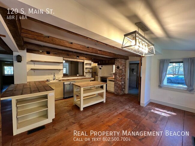 Primary Photo - 120 S Main St