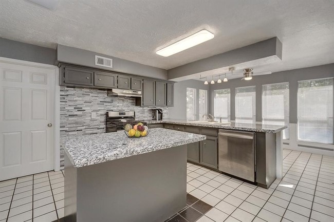 Building Photo - 20227 Tilstock Dr