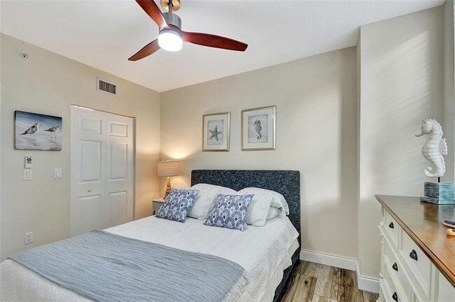 Building Photo - 700 E Boynton Beach Blvd