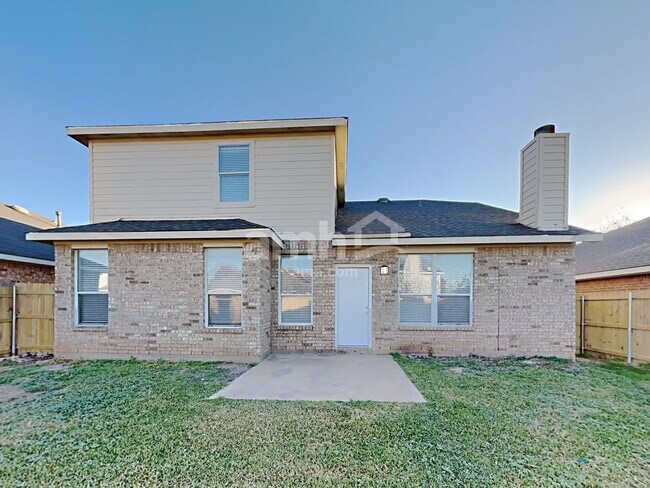 Building Photo - 10916 Fawn Valley Dr