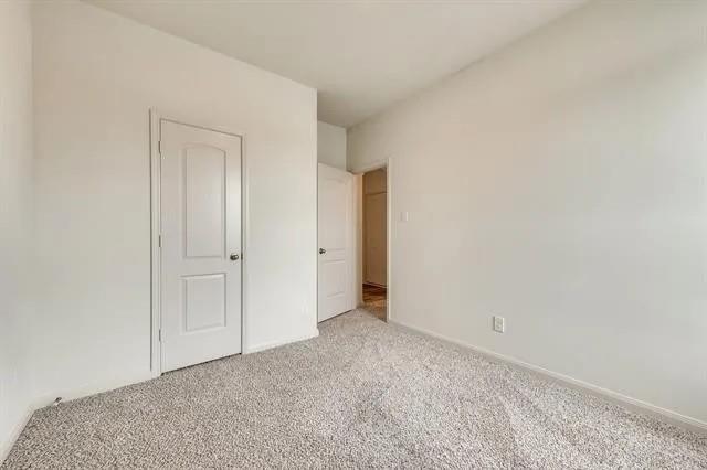Building Photo - 2030 Belmont Dr