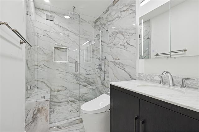 Building Photo - 12417 Quincy Ln